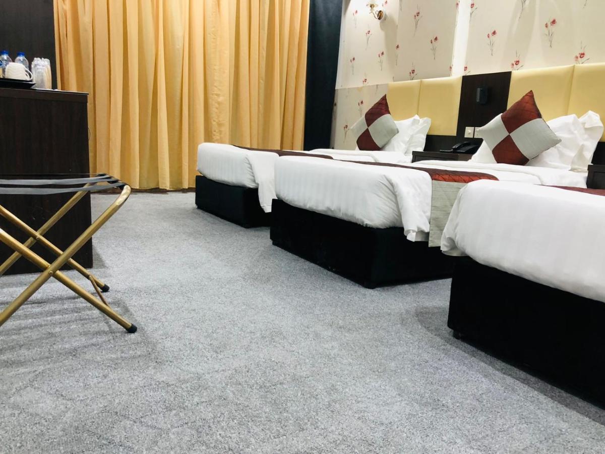 M Platinum Hotel Медина Экстерьер фото