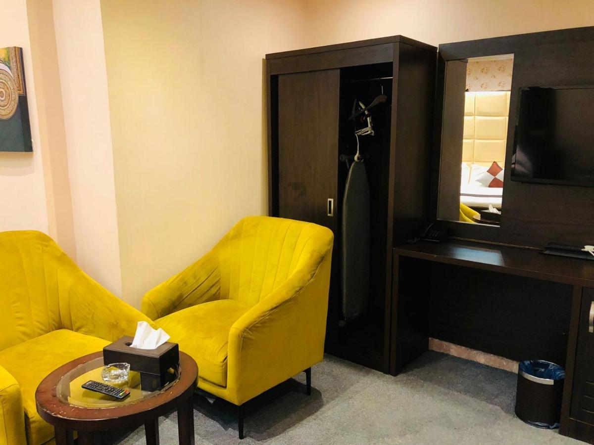 M Platinum Hotel Медина Экстерьер фото